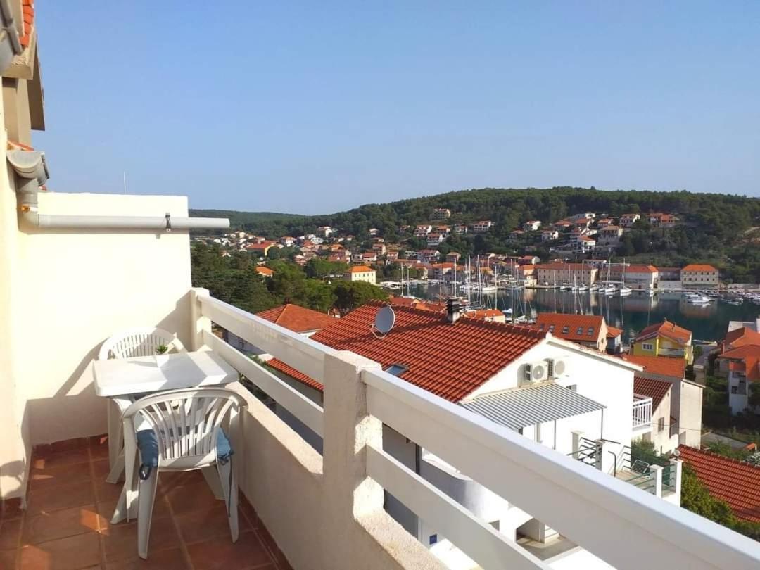 Apartments With A Parking Space Jelsa, Hvar - 8746 Jelsa  Ngoại thất bức ảnh